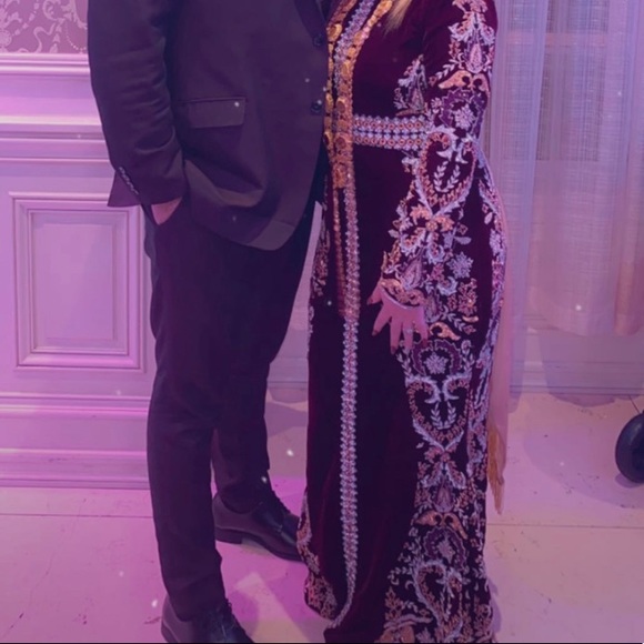 SOLD - Picture 3 of 4